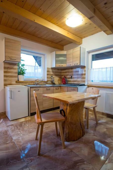 Apartamenty "Pod Tatrami" Zakopane Exterior photo